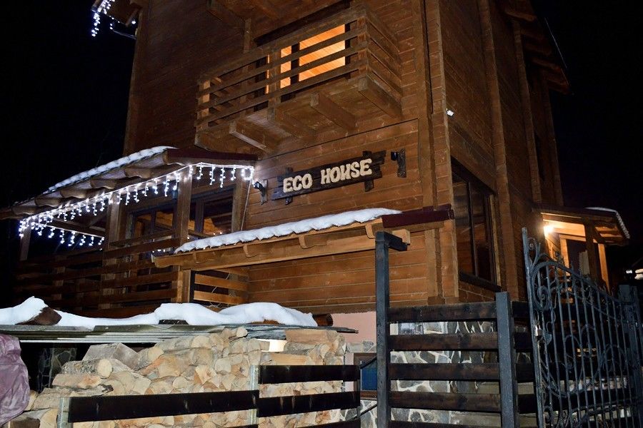 Eco House Villa บูโคเวล ภายนอก รูปภาพ